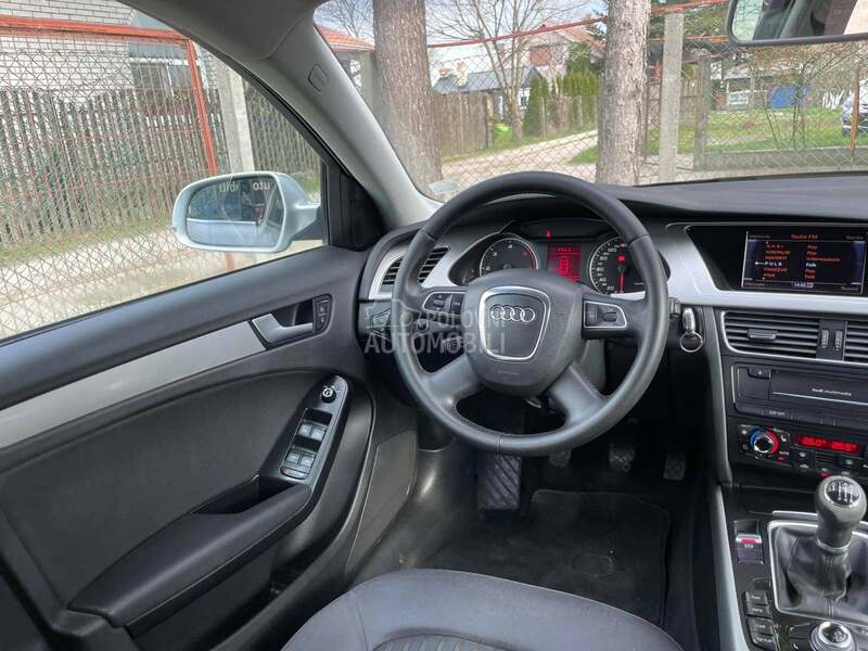 Audi A4 L E D/N A VI