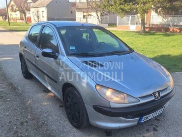 Peugeot 206 1.1
