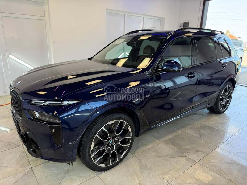 BMW X7 