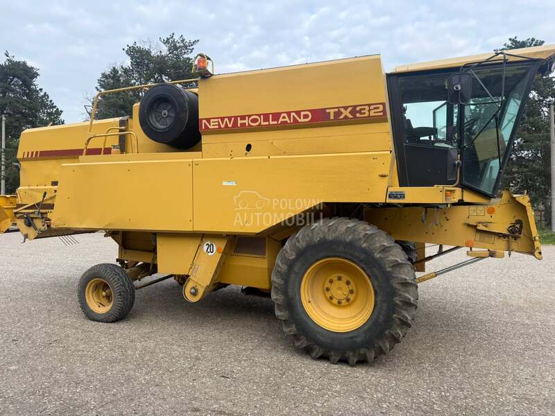 New Holland TX 32