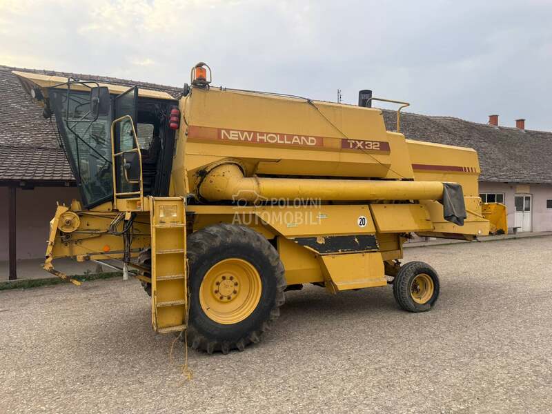New Holland TX 32