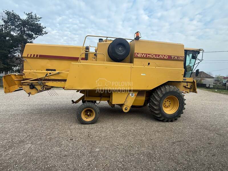 New Holland TX 32