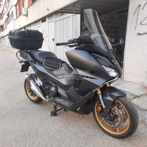 Honda Honda Forza 750