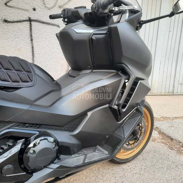 Honda Honda Forza 750