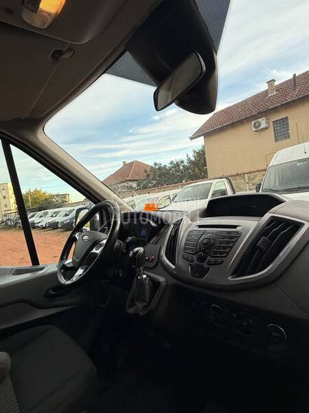 Ford Transit 4x4 Kran