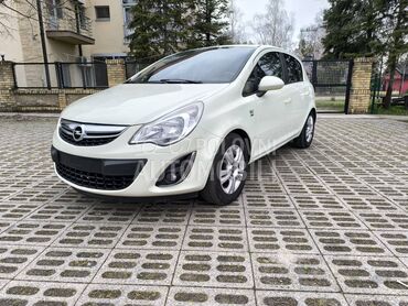 Opel Corsa D Nov Nov Satellit