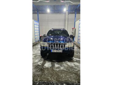 Jeep Grand Cherokee 4.0 4x4 teretno