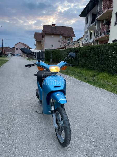 Piaggio free 50