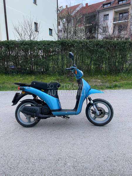 Piaggio free 50