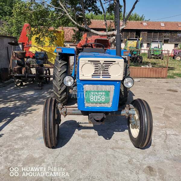 Universal 445 sa kompresorom