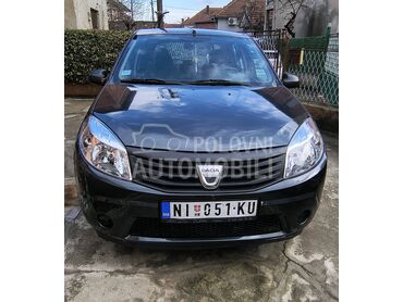 Dacia Sandero 