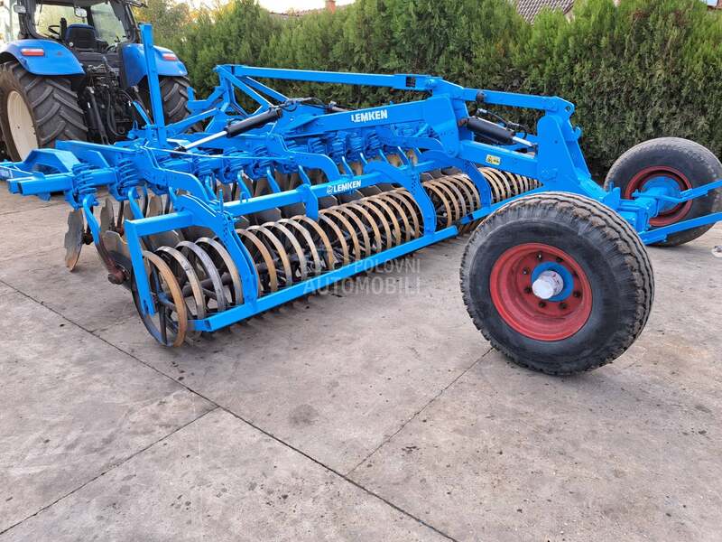 New Holland Tegovi 40 kg