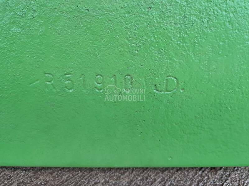 New Holland Tegovi 40 kg