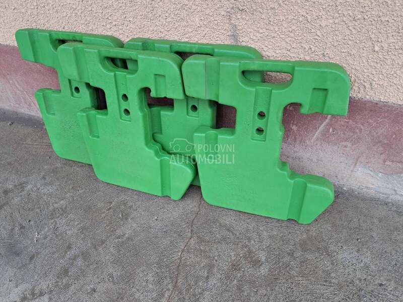 New Holland Tegovi 40 kg