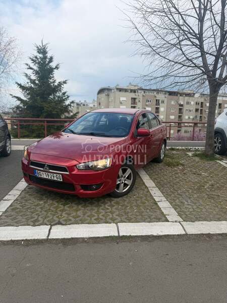 Mitsubishi Lancer 