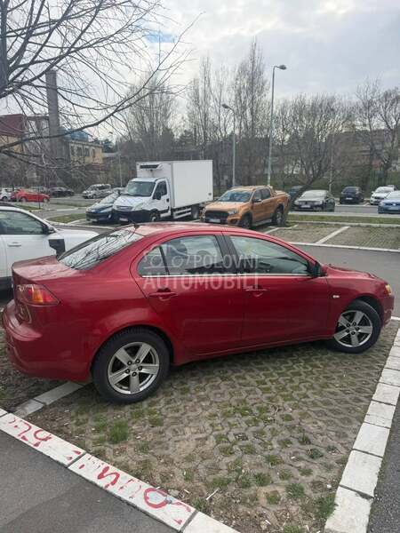 Mitsubishi Lancer 