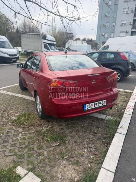 Mitsubishi Lancer 