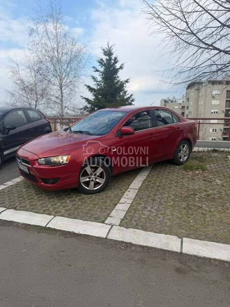 Mitsubishi Lancer 