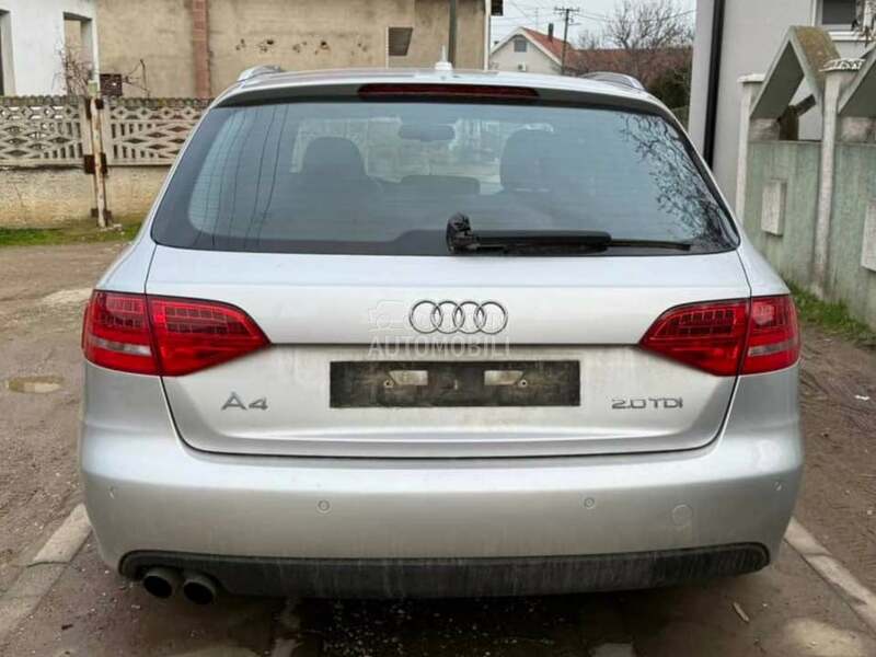 Audi A4 B8 2.0TDI -  kompletan auto u delovima