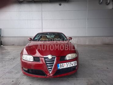 Alfa Romeo GT 