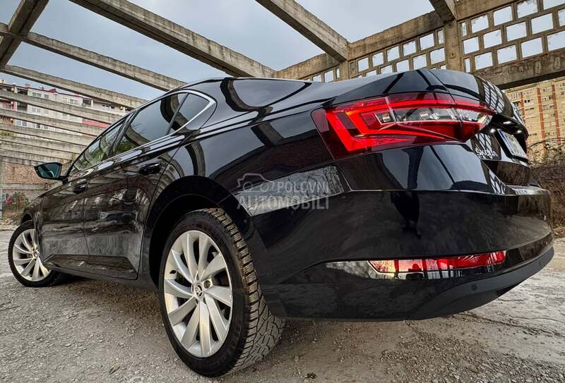 Škoda Superb Pano/Matrix/Dsg