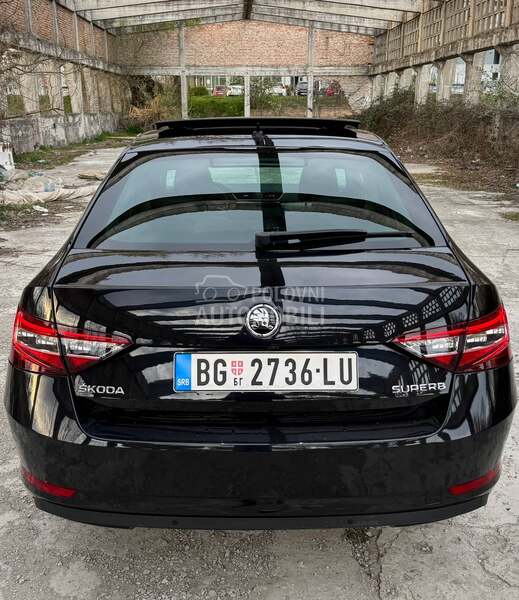 Škoda Superb Pano/Matrix/Dsg