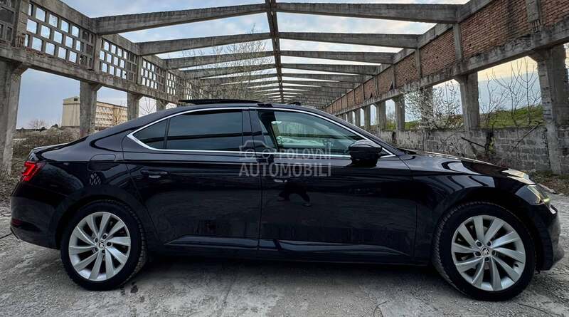 Škoda Superb Pano/Matrix/Dsg