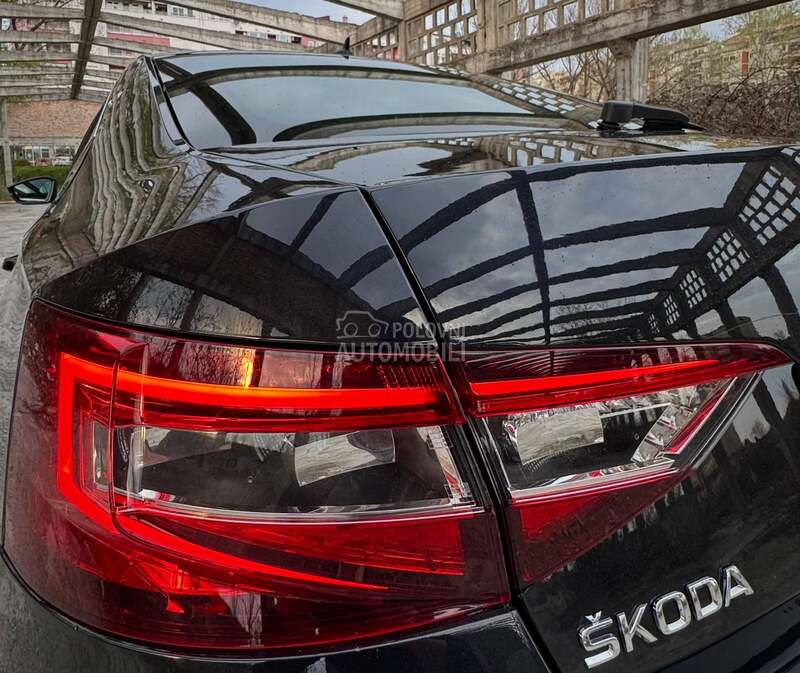 Škoda Superb Pano/Matrix/Dsg