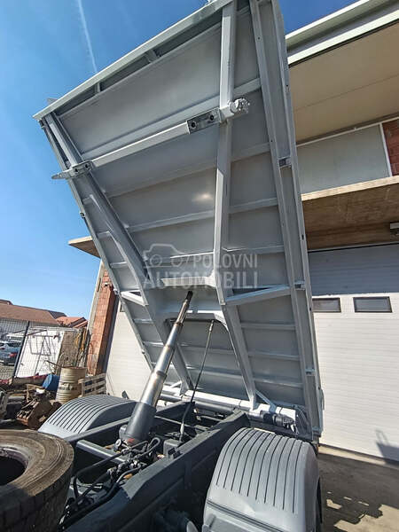 Mercedes Benz 1222  kiper