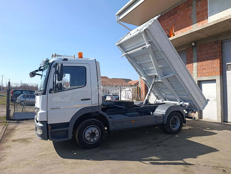 Mercedes Benz 1222  kiper