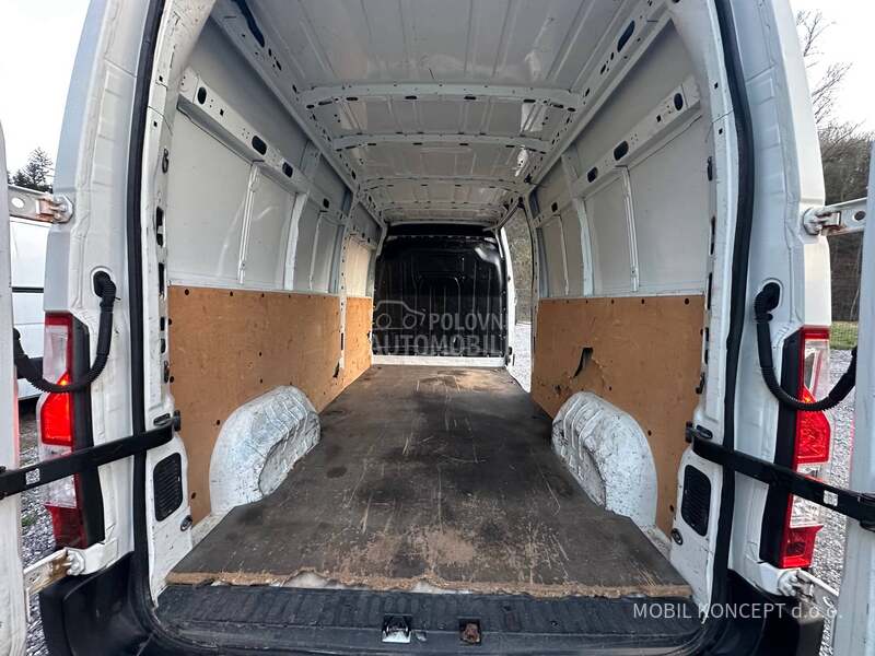 Renault Master 2.3 DCI L3H2