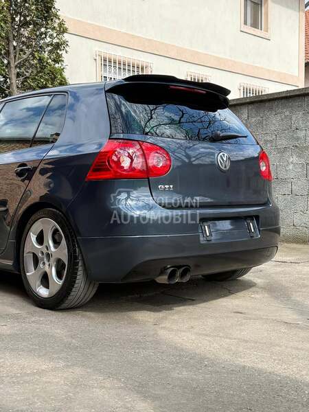 Volkswagen Golf 5 