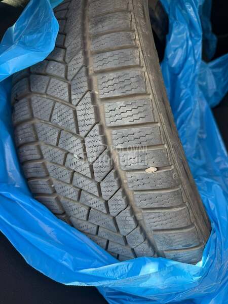 Continental 225/45 R18 Zimska