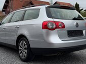 Volkswagen Passat B6 2.0 TDI BESPREK0RAN