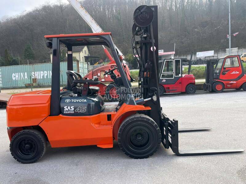 Toyota 4,5 tona Duplex