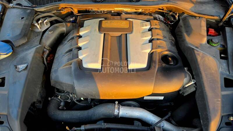 Porsche Cayenne 3.0 TDI