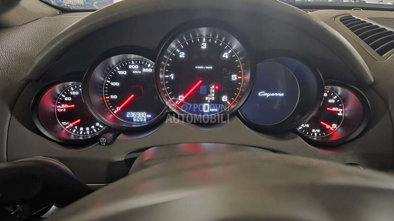 Porsche Cayenne 3.0 TDI