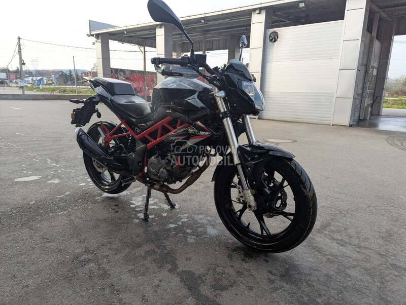 Benelli BN 125