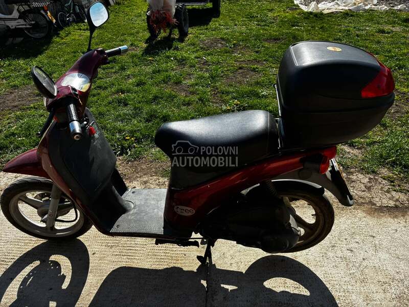 Piaggio free