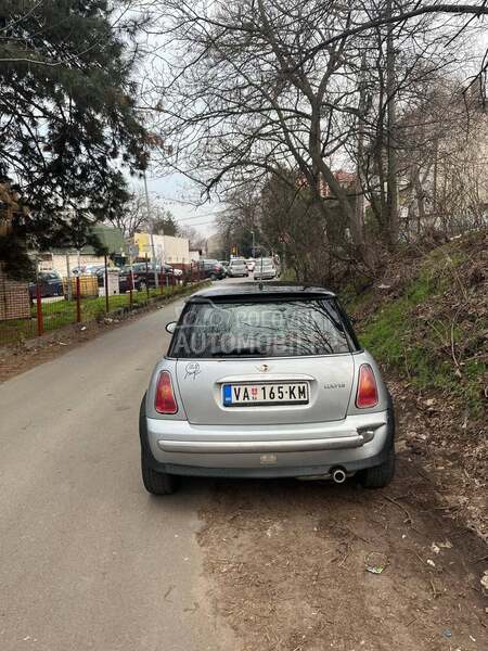 MINI Cooper 
