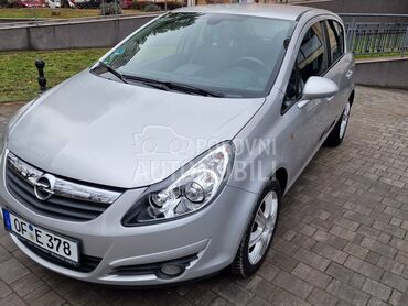 Opel Corsa D 1.2 Cosmo Navgacia