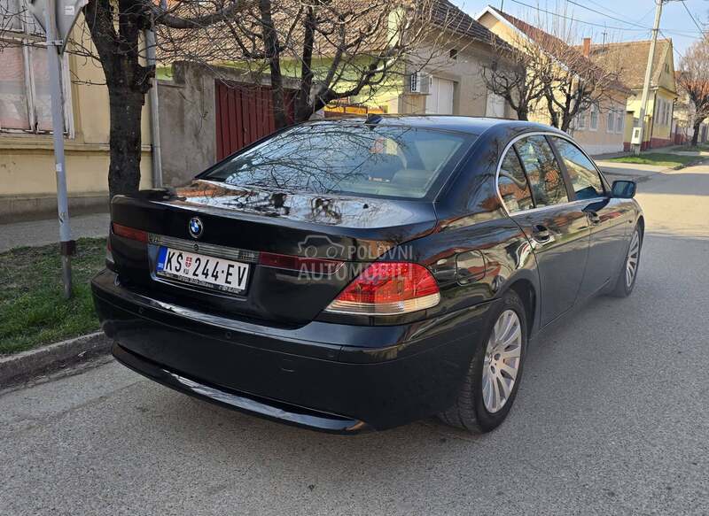 BMW 740 