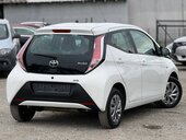Toyota Aygo 1.0 SWlSS LED