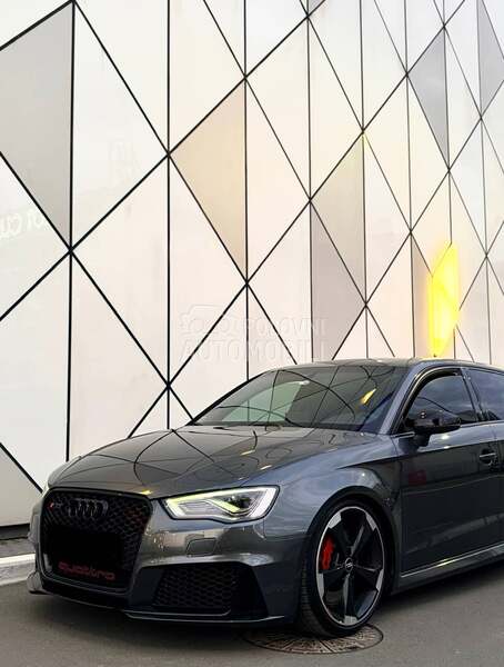 Audi RS3 