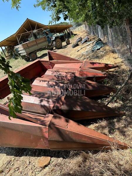 Massey Ferguson 530L