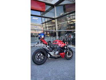 Ducati Streetfighter V2