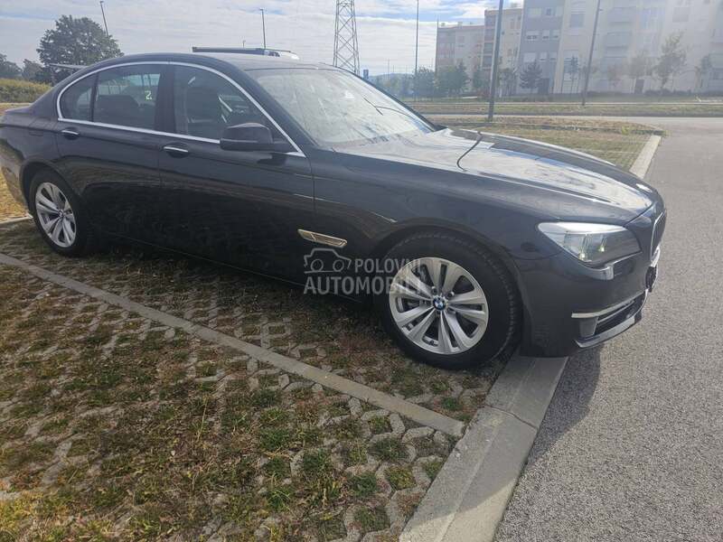BMW 730 