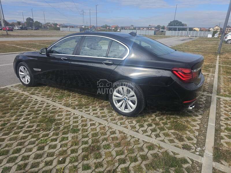 BMW 730 