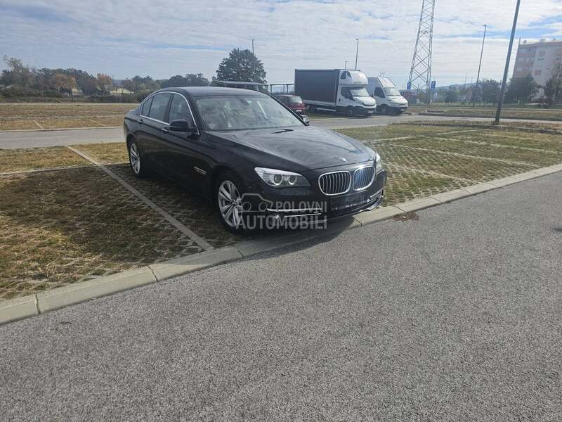 BMW 730 