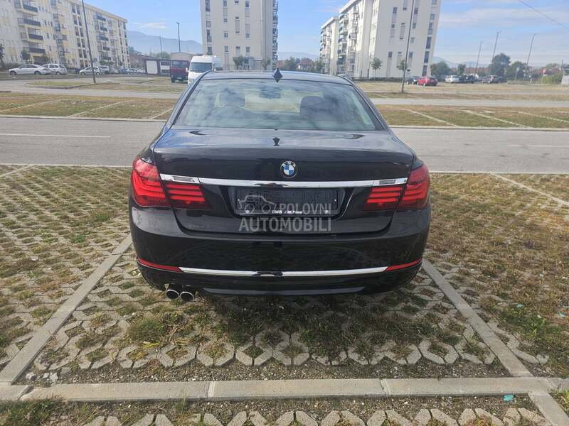 BMW 730 